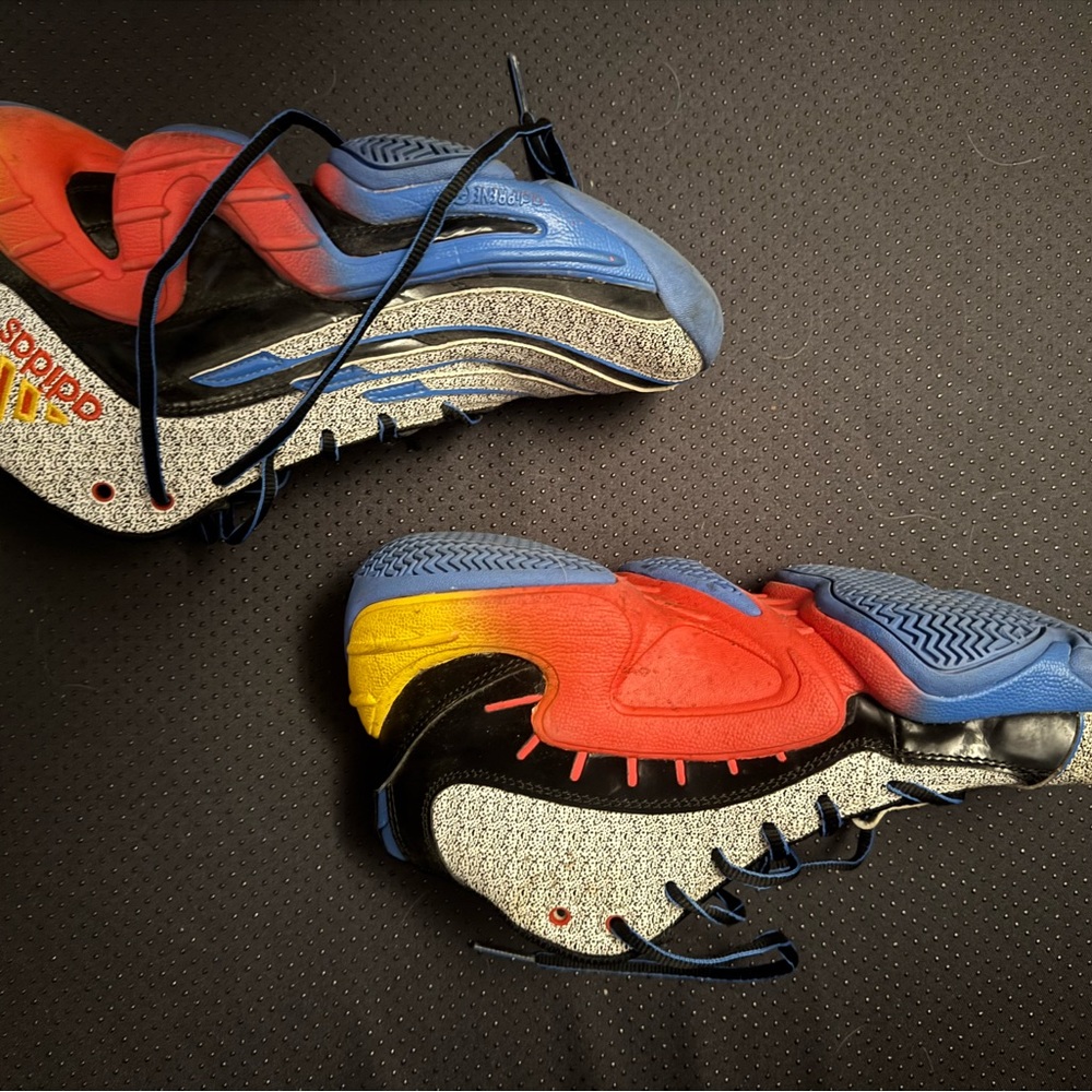 Adidas Real Deal 9.5